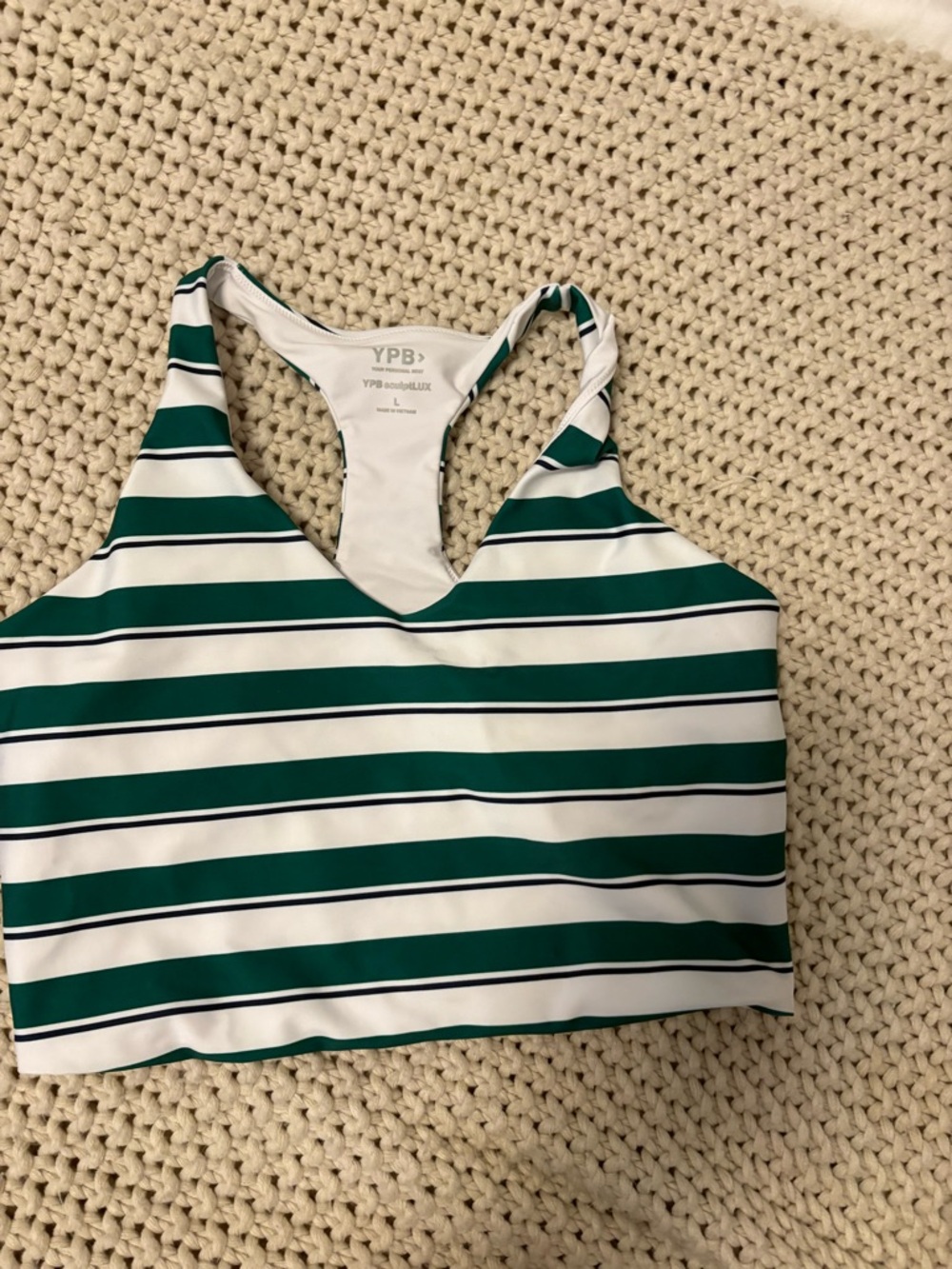 A&f L sports bra